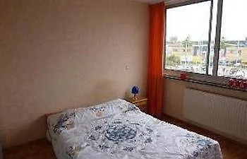 Hotell Ijplein 3*